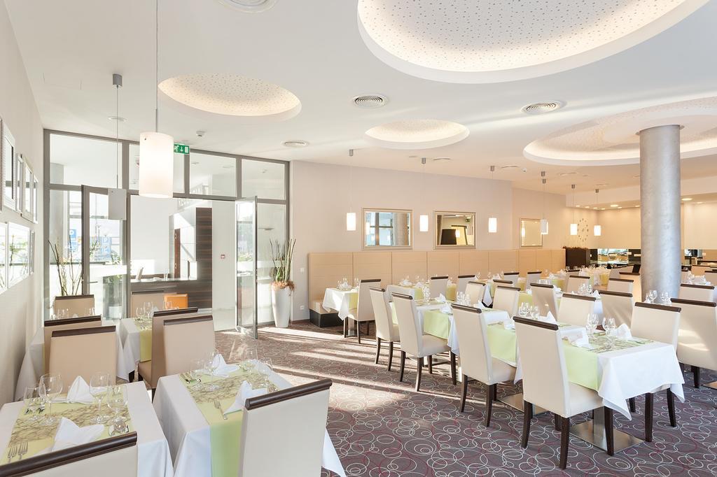 Wellness Hotel Panorama Trencianske Teplice Exterior photo