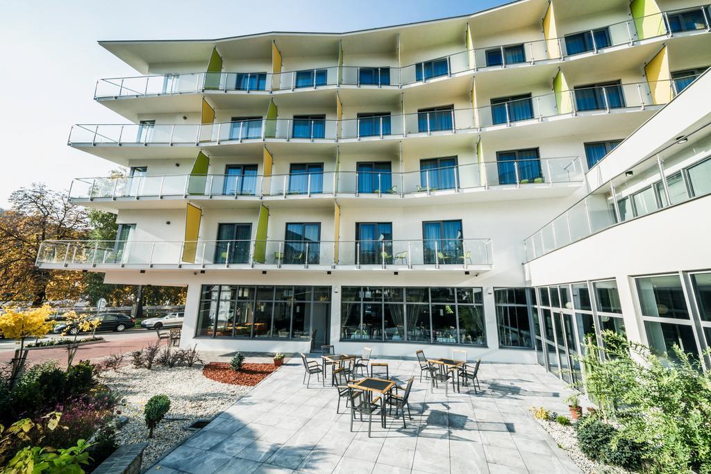 Wellness Hotel Panorama Trencianske Teplice Exterior photo
